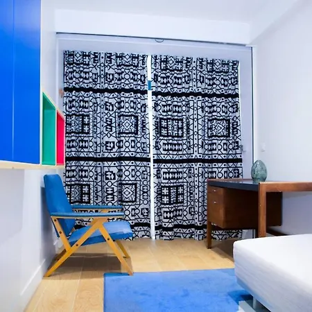 Flat Close Montorgeuil Paris